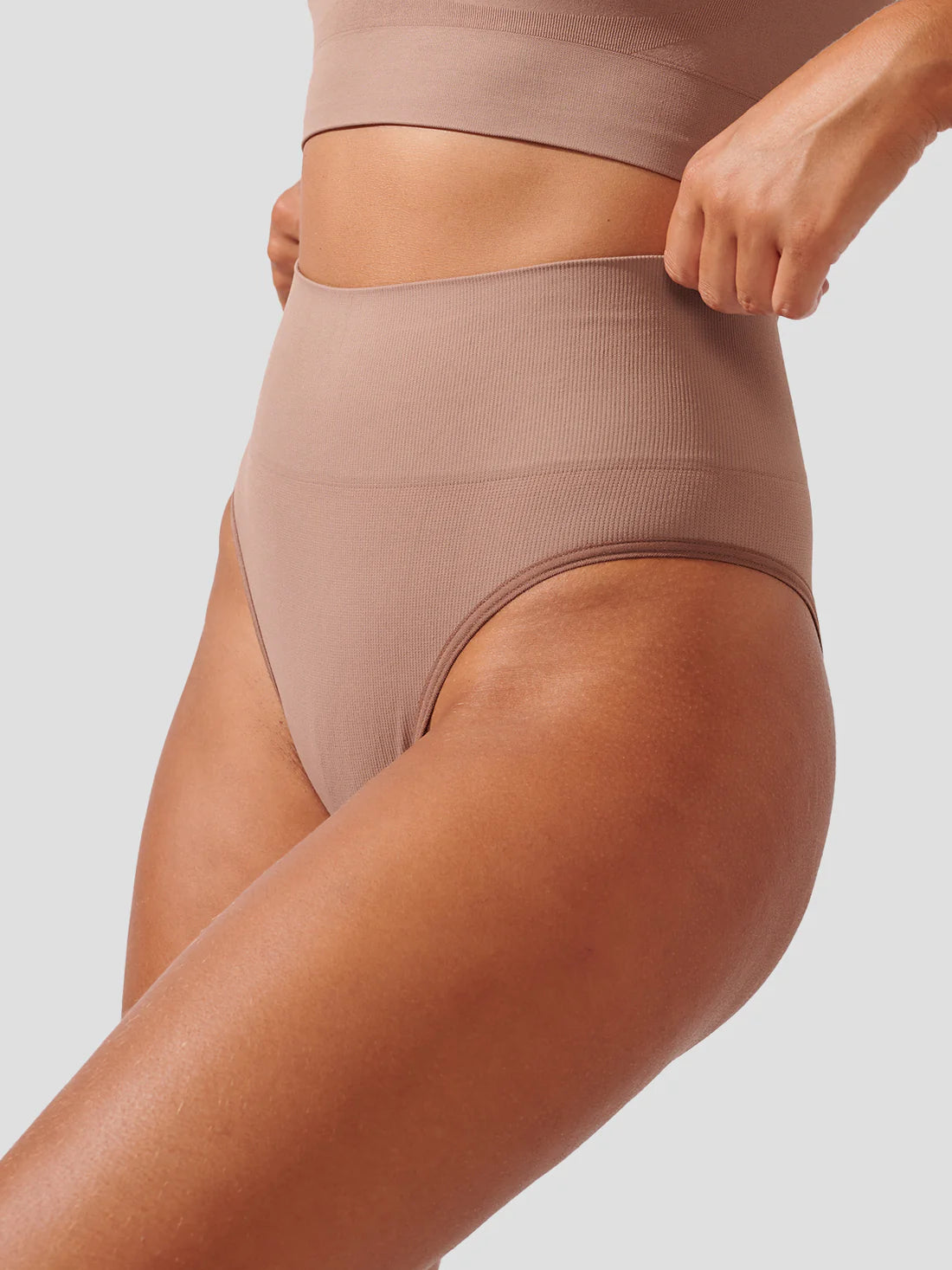 Premium Seamless Ribbed Bikini Bottom in Cocoa Brown