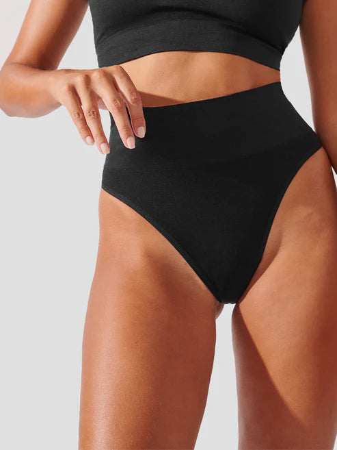 Premium Seamless Ribbed G-String Panty in Black