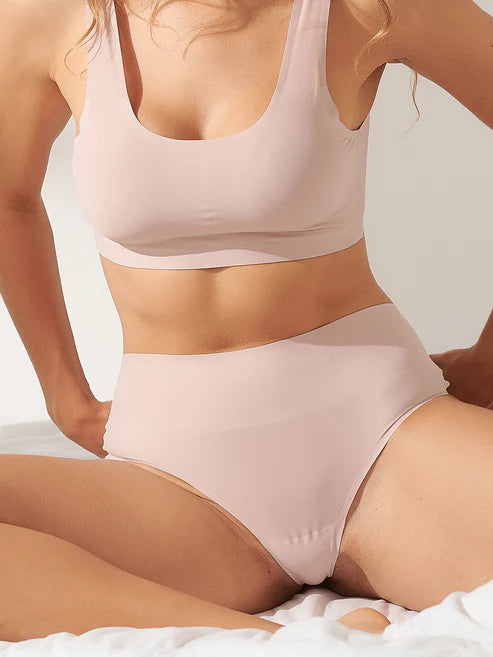 Rose Second Skin Seamless Reducing Thong Panty